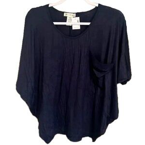 r2d Apparel Navy Bat Wing Short Sleeve Top Large